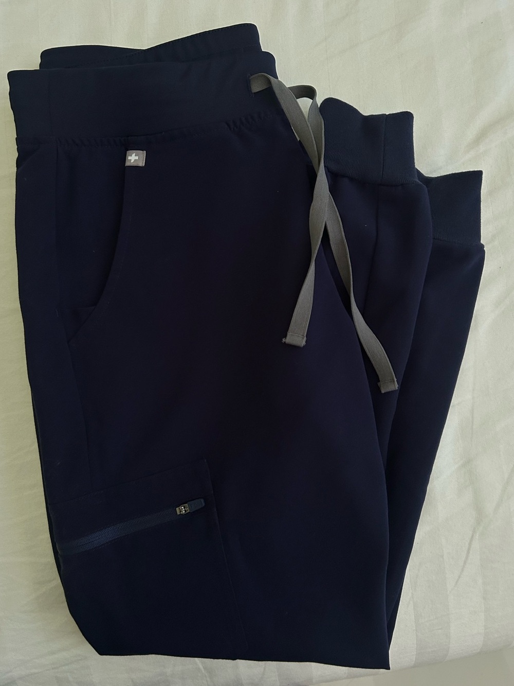 FIGS Zamora Jogger Scrub Pants